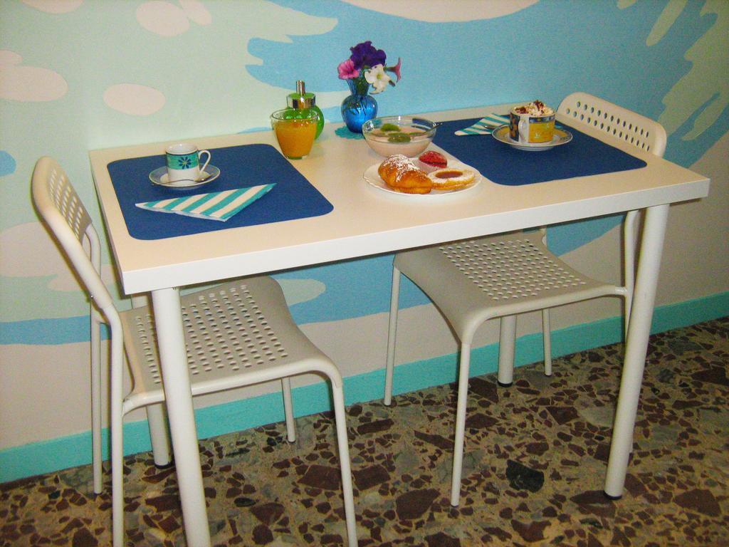 Sirenapop Concept B&B Rivazzurra Di Rimini Extérieur photo